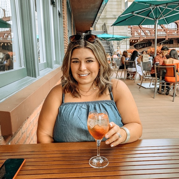 Meet your Posher, Monica - Picture 4 of 7